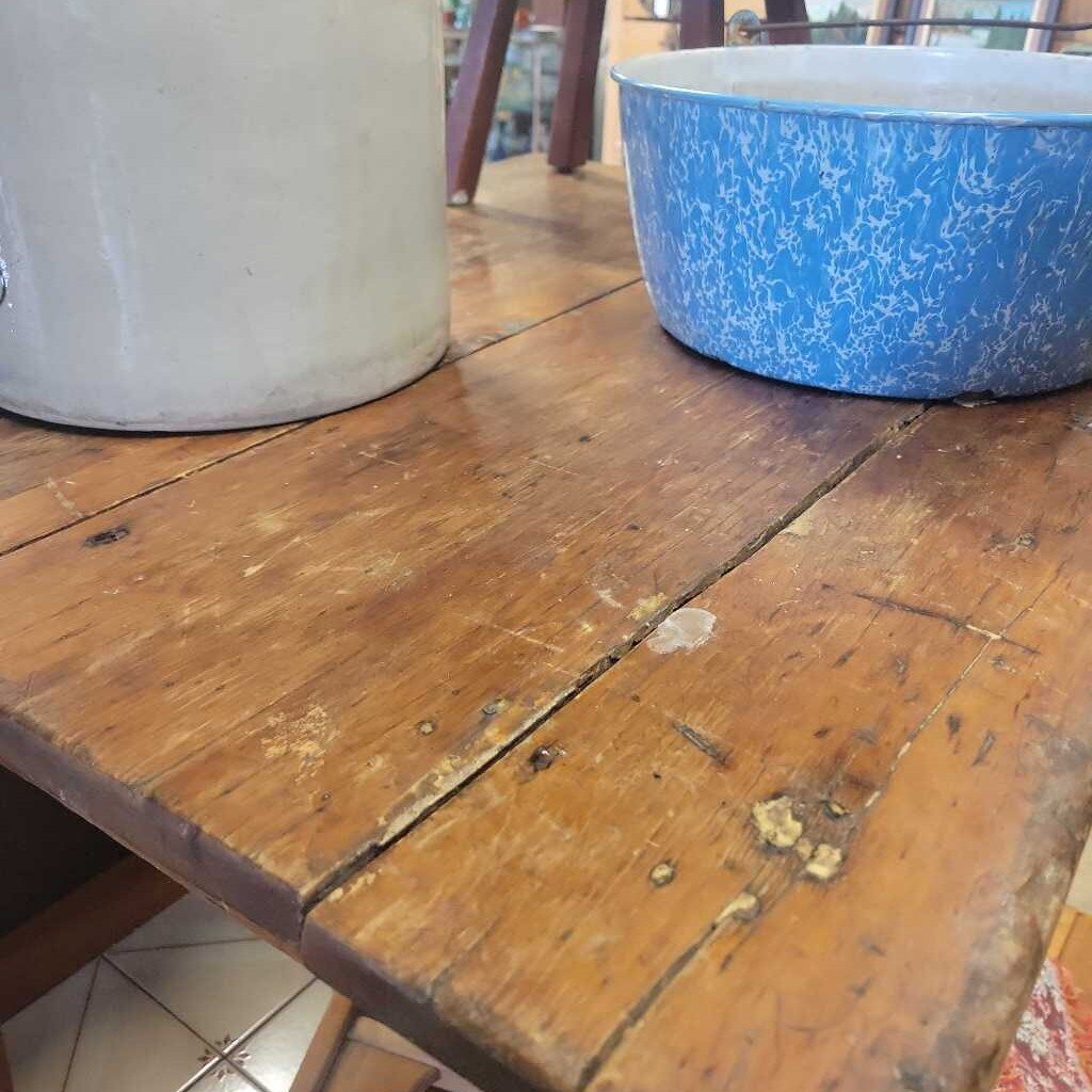 Antique Farmhouse Table (DER)