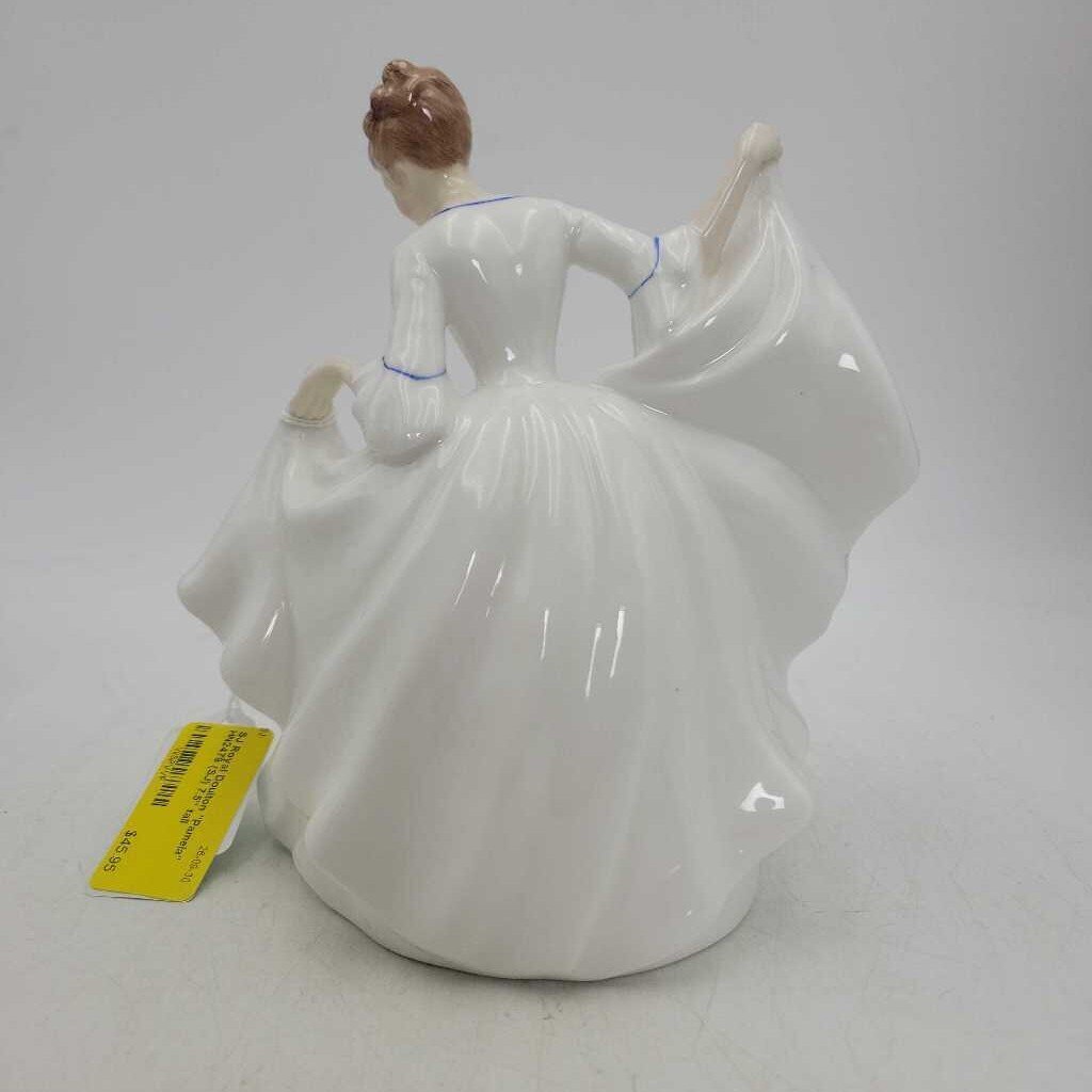 Royal Doulton "Pamela" HN2479 (SJ)