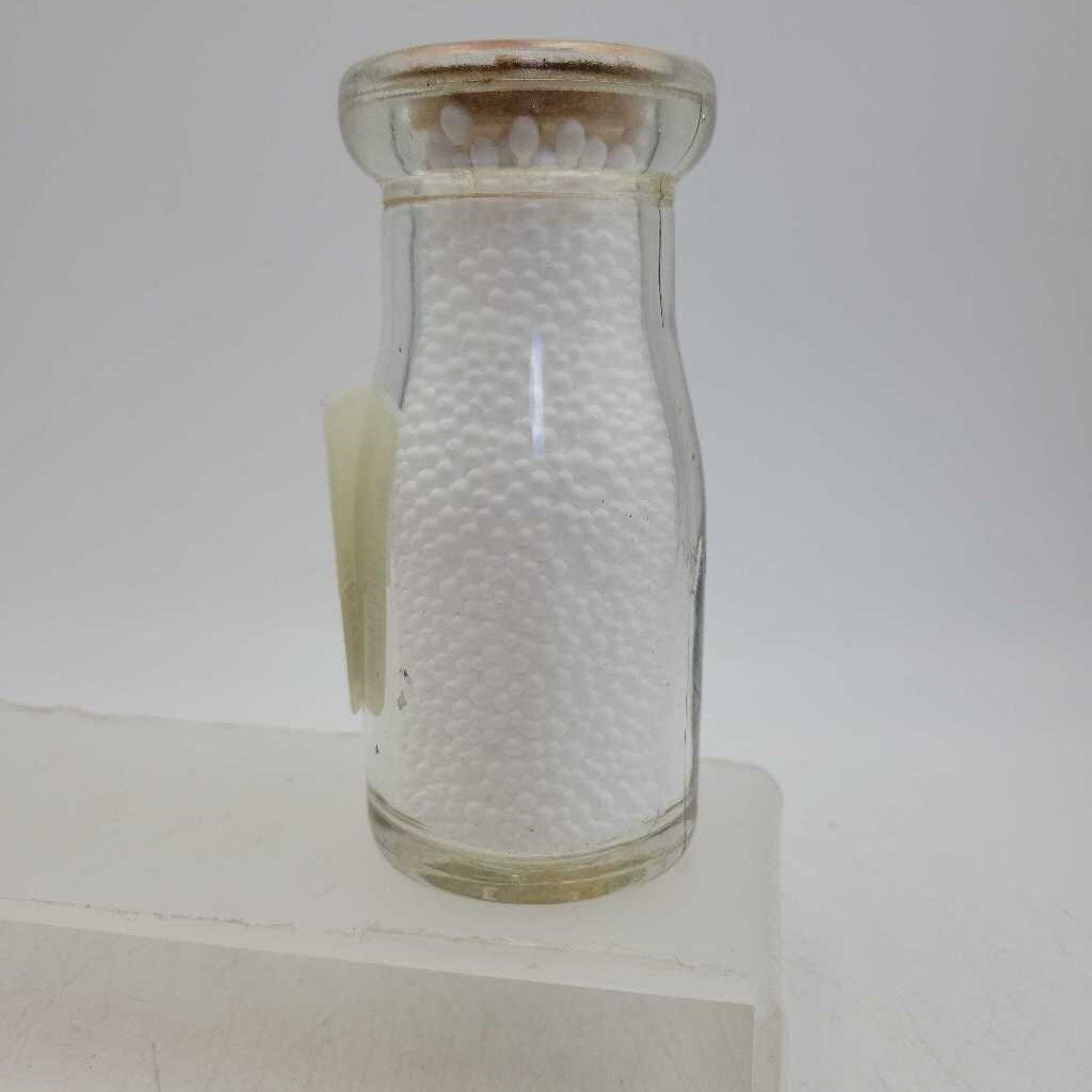 5c St. Marys Ontario milk bottle 1/4 pint (JAS)