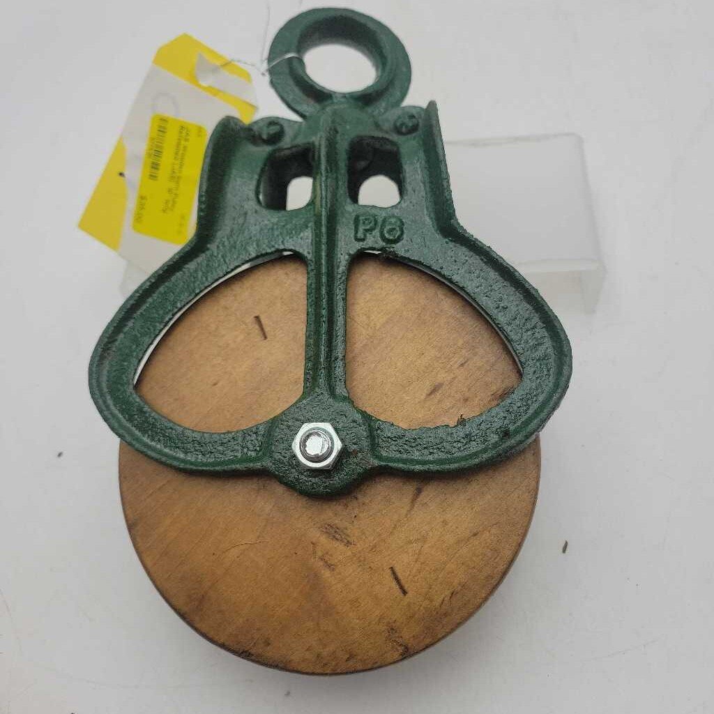 Wooden barn Pulley Refinished (JAS)