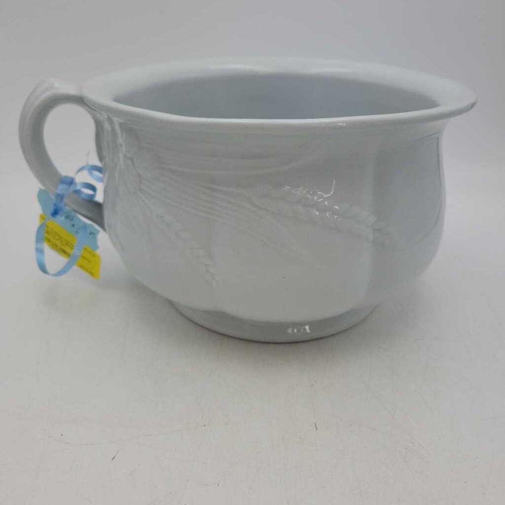 Antique Ironstone Chamber pot Meakin England (TRE)