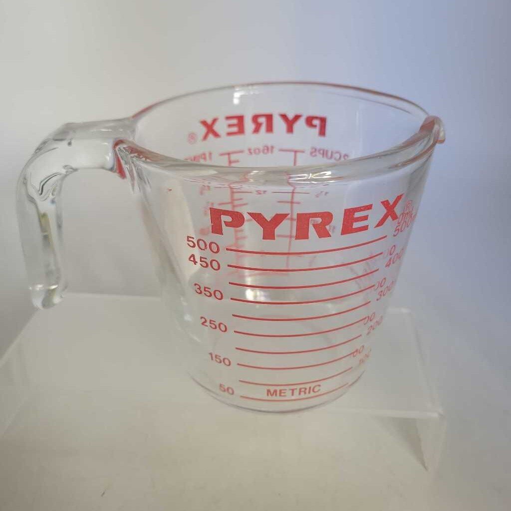 Pyrex 2 cup Measure Cup (JAS)