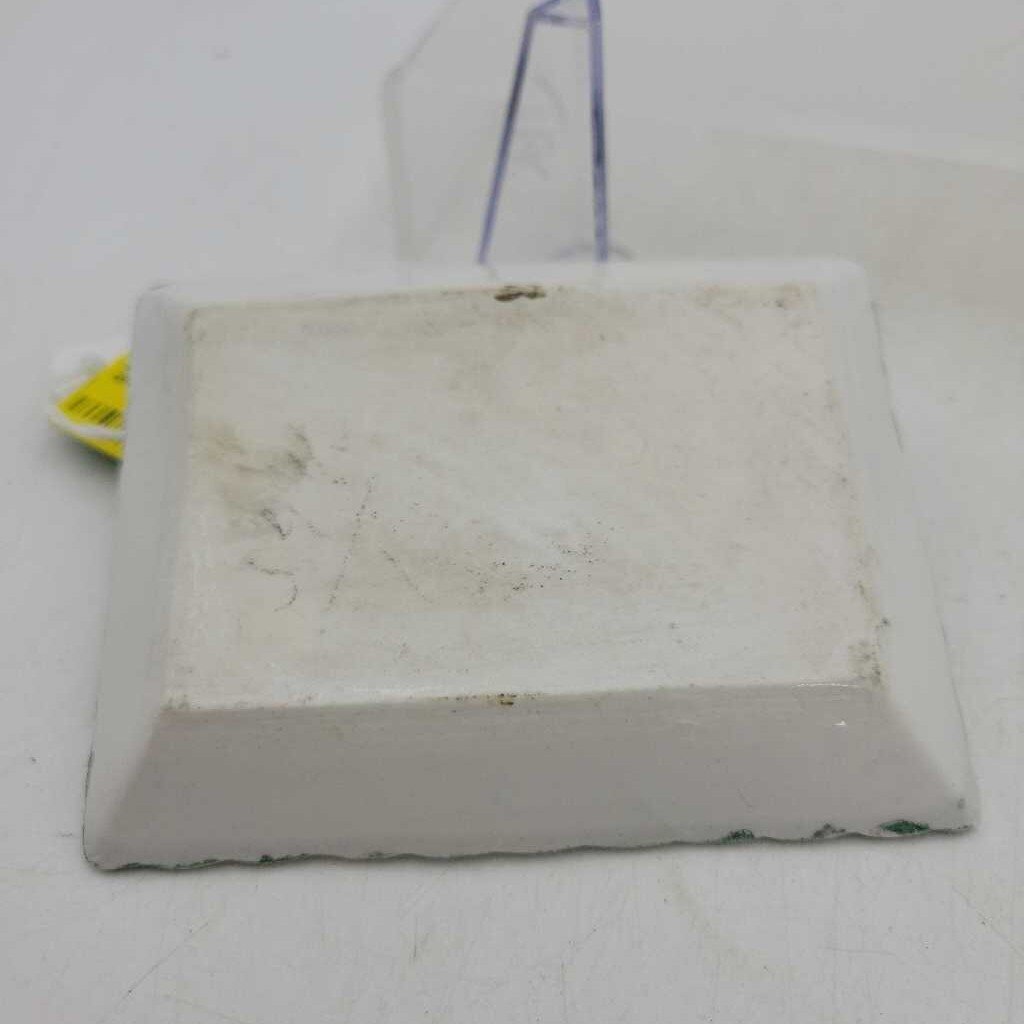 Public School Aylmer pin dish (DEB)