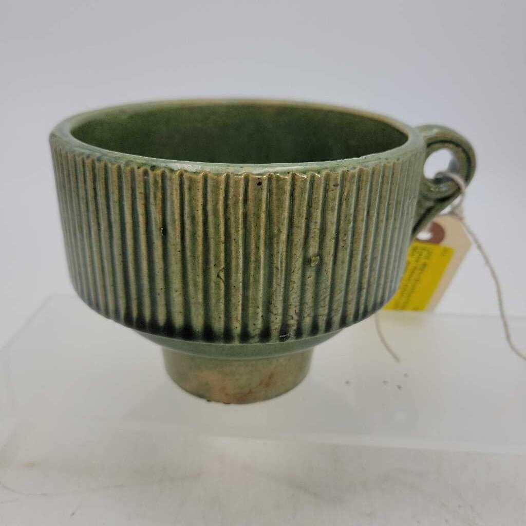 1890's Brantford Pottery Funnel Ribbed pattern (JAS) Mint