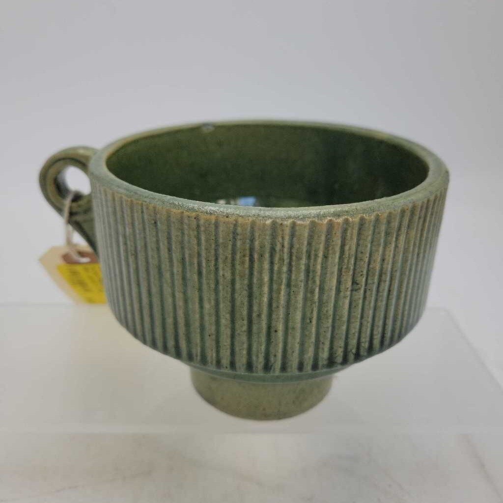 1890's Brantford Pottery Funnel Ribbed pattern (JAS) Mint