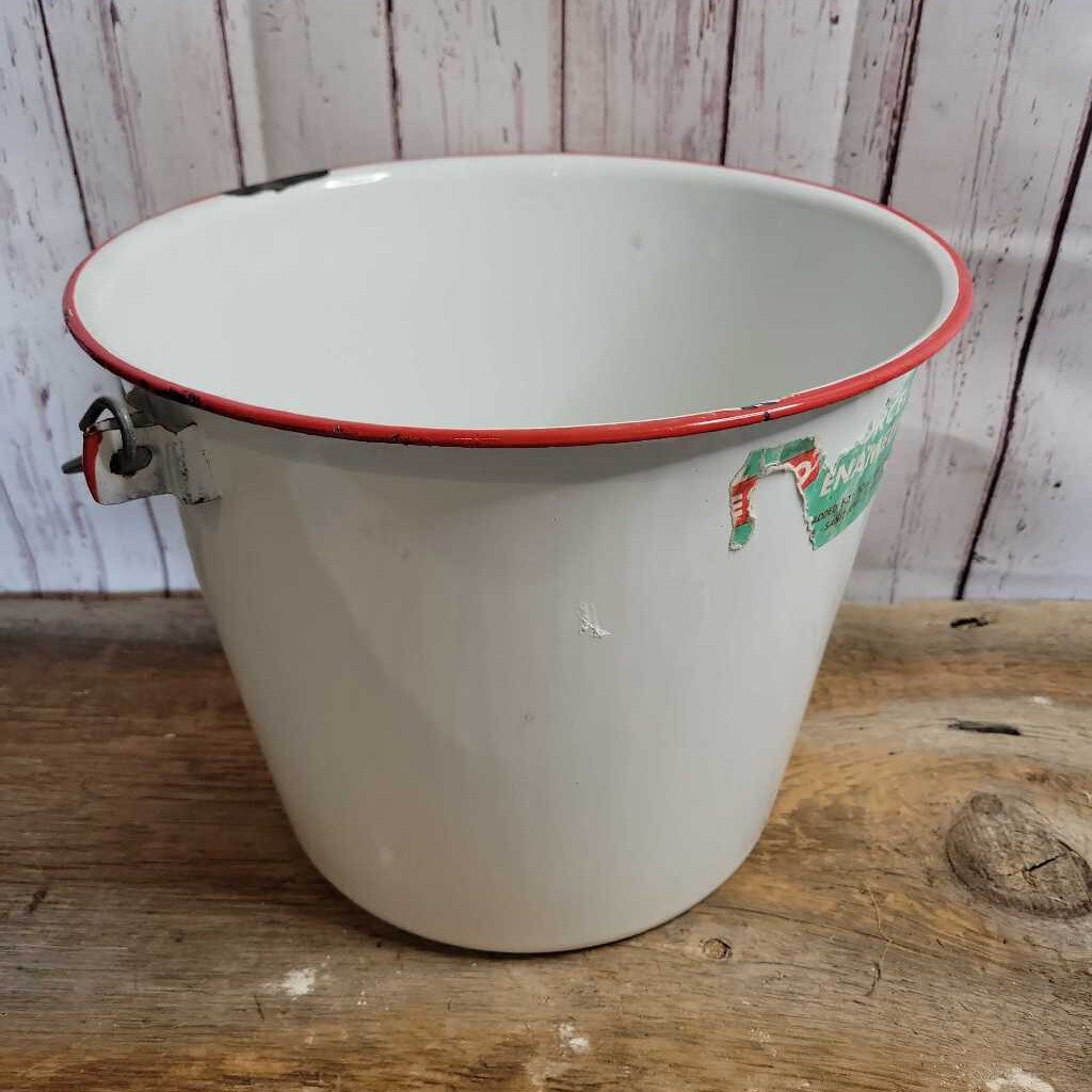 White Enamel Pail (GEC) – Waterford Antique Market