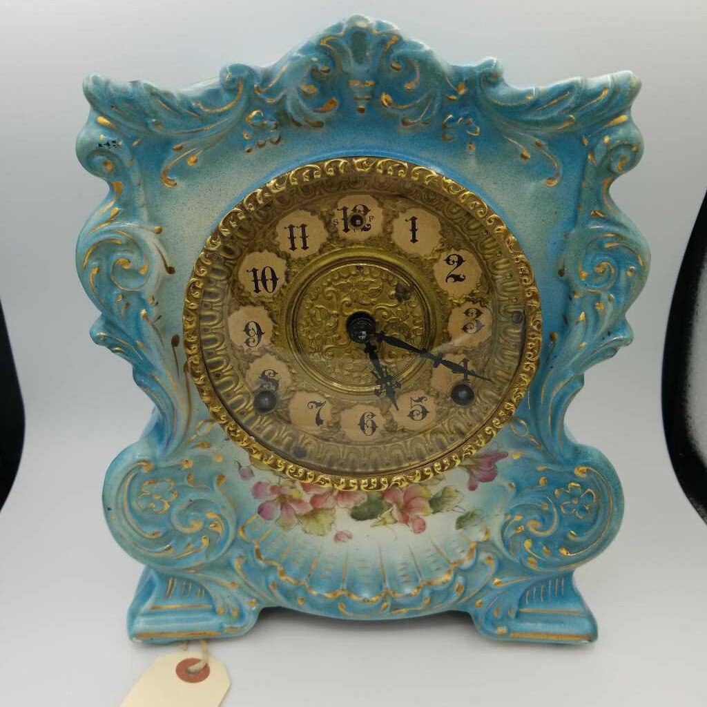 Gilbert Porcelain Clock 1129 (DS)