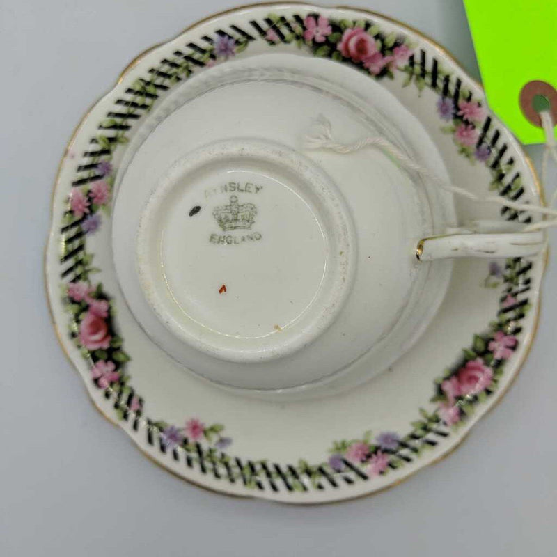 Aynsley Cup & Saucer (LIND)