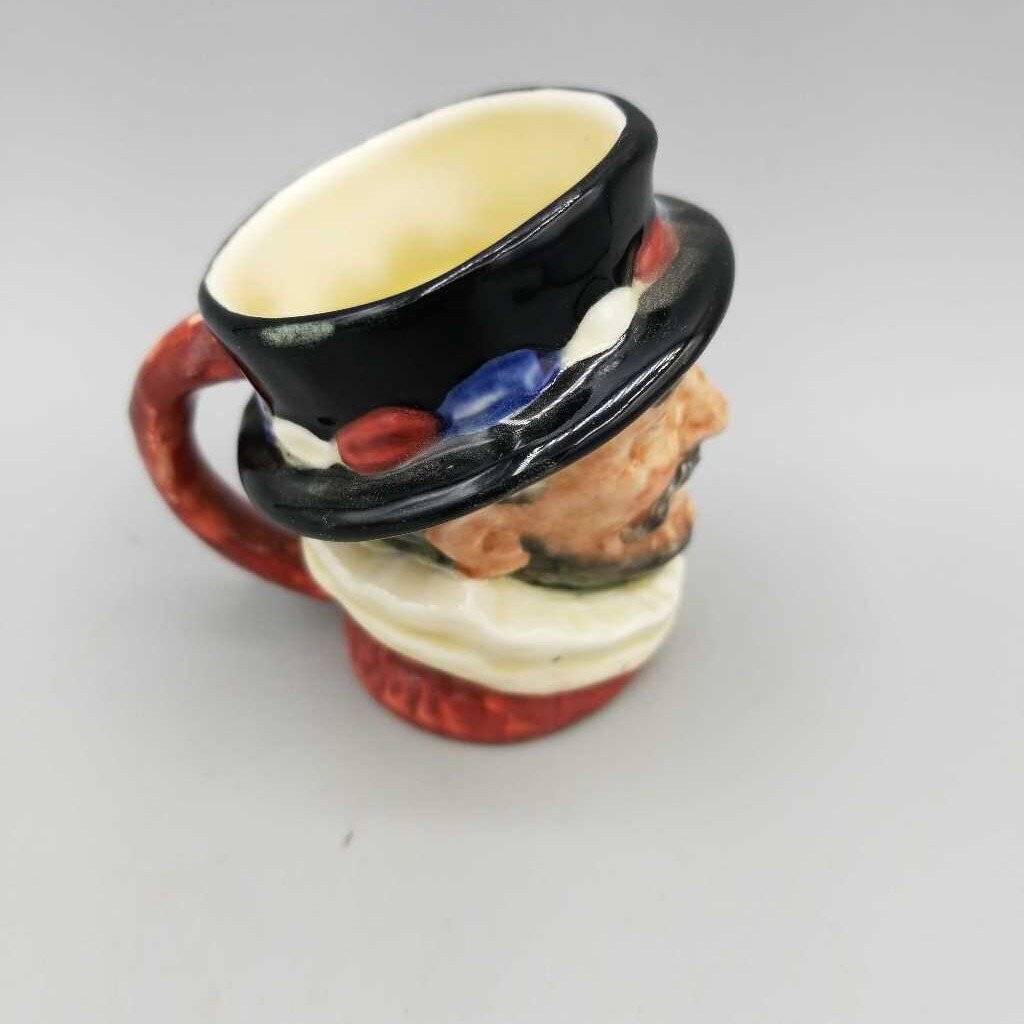 Royal Doulton Small Toby Mug (JL)