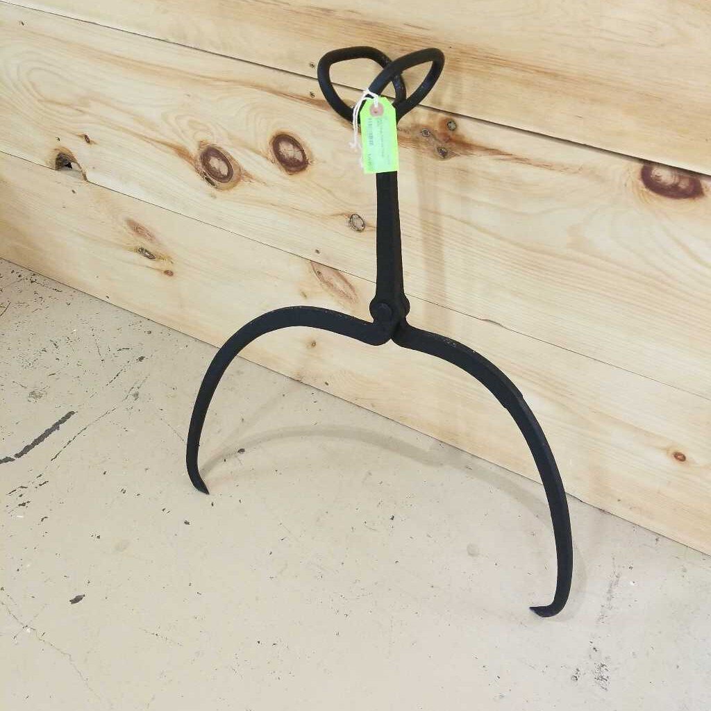 Large Cast Ice Tongs (JAS)