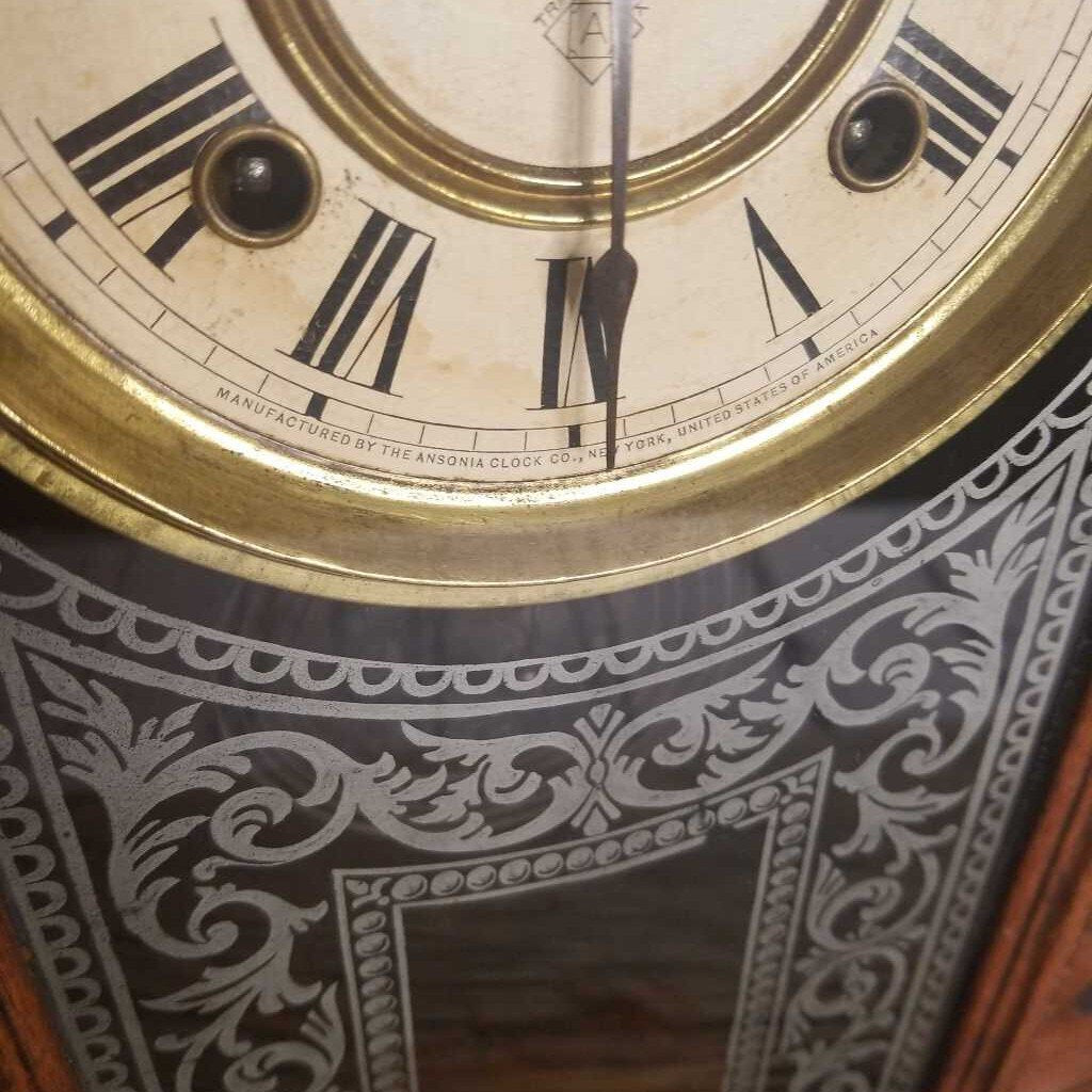 Antique Gingerbread Clock (GEC) D1794