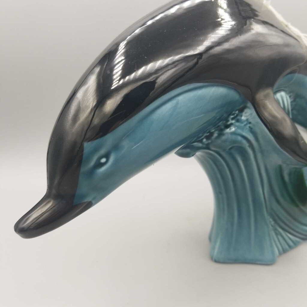 Poole Pottery Dolphin (DEB) Poole Pottery Dolphin (DEB)