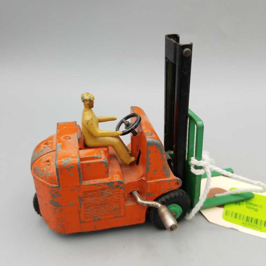 #401 DINKY TOY FORKLIFT #401 DINKY TOY FORKLIFT