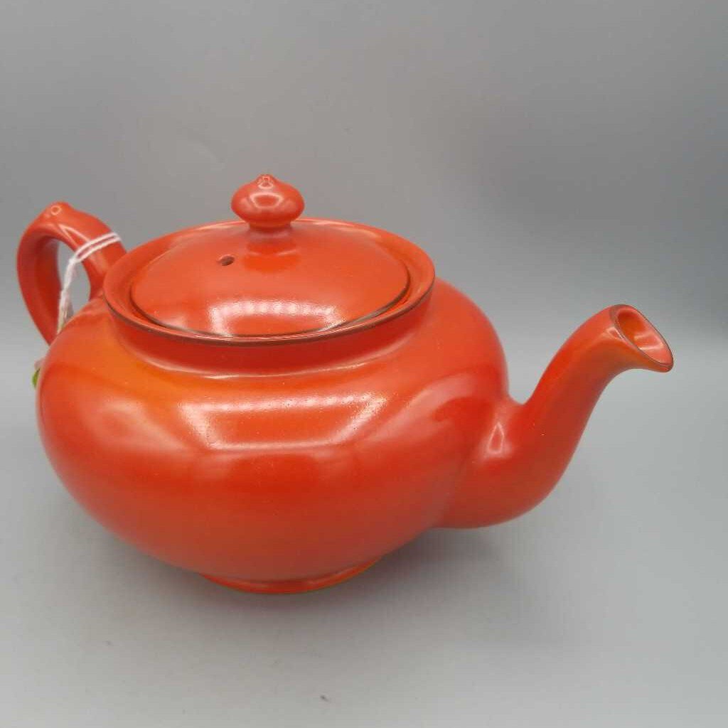 Nelson ware Red Tea Pot (RHA)