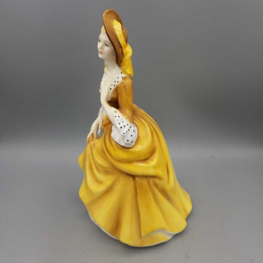 Royal Doulton "Sandra" (DEB)