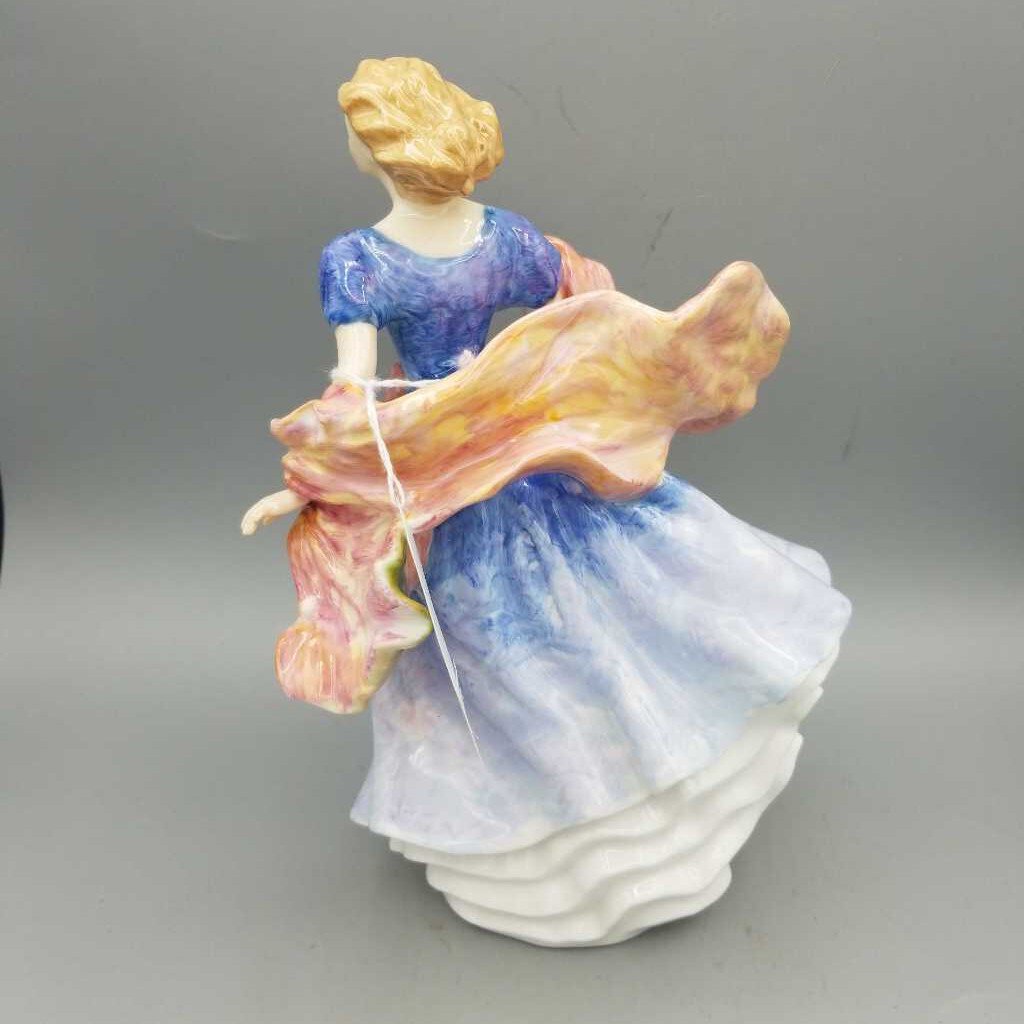 Royal Doulton "Morning Breeze " (DMG) 7299