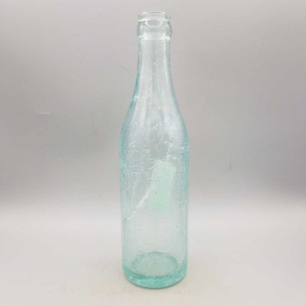 E.L. Drewry Winnipeg Bottle (JAS)