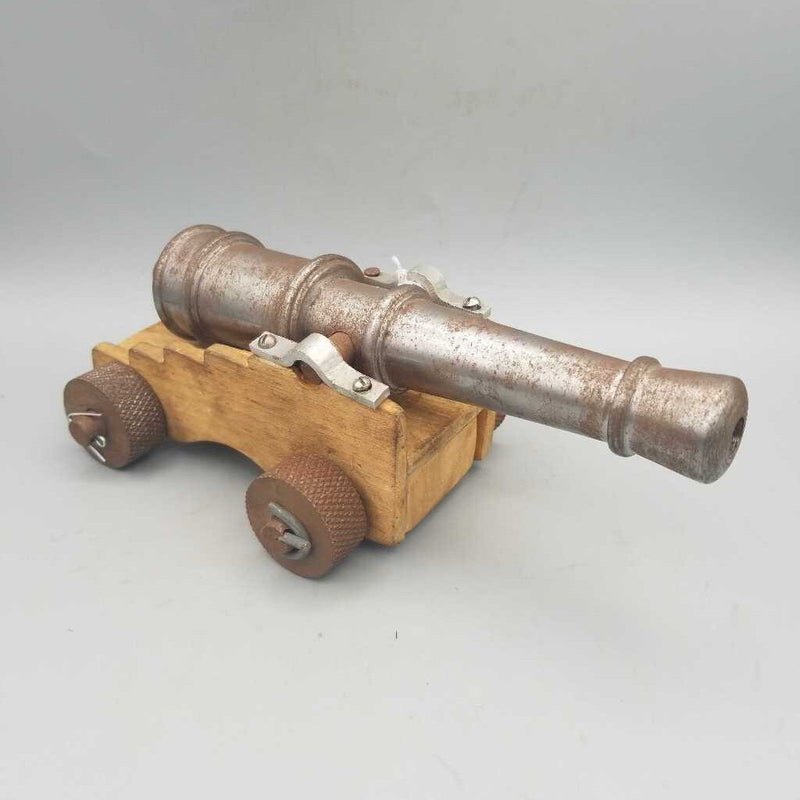 Hand Made Cannon (JL)