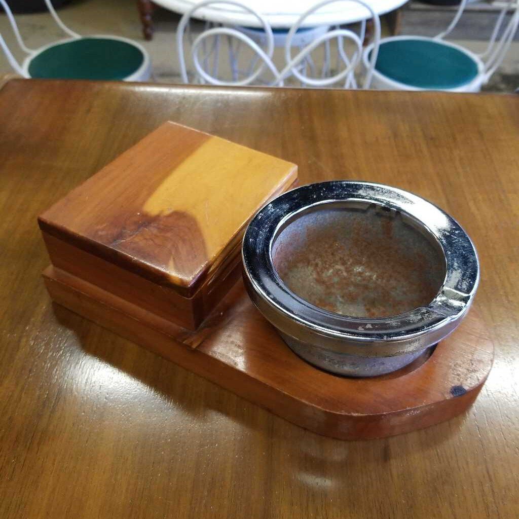 Pine Box with Ashtray (JAS)