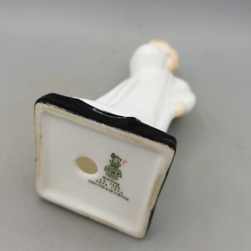 Royal Doulton HN 1985 Darling 1945 (GEC)