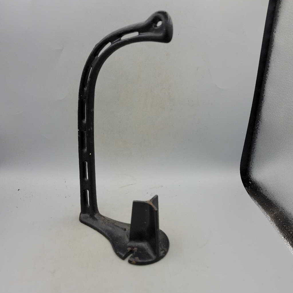 Twine Holder - Cast Iron (COL #0390)