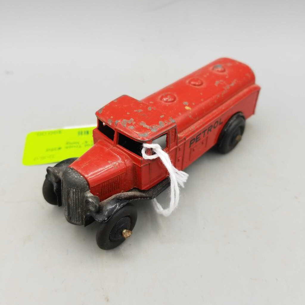 Dinky Petrol Truck #25d (NS) 354