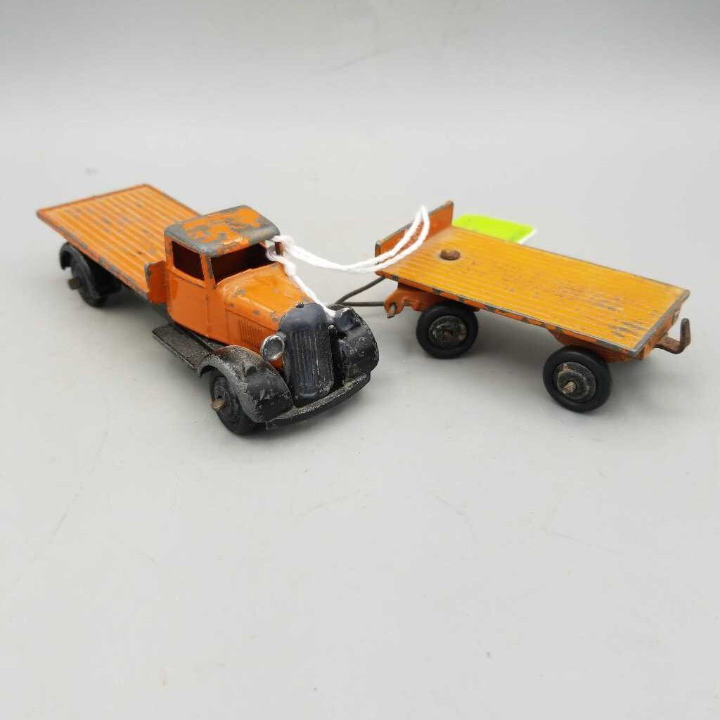 Dinky Truck #25 c and Trailer 25g (NS) 355