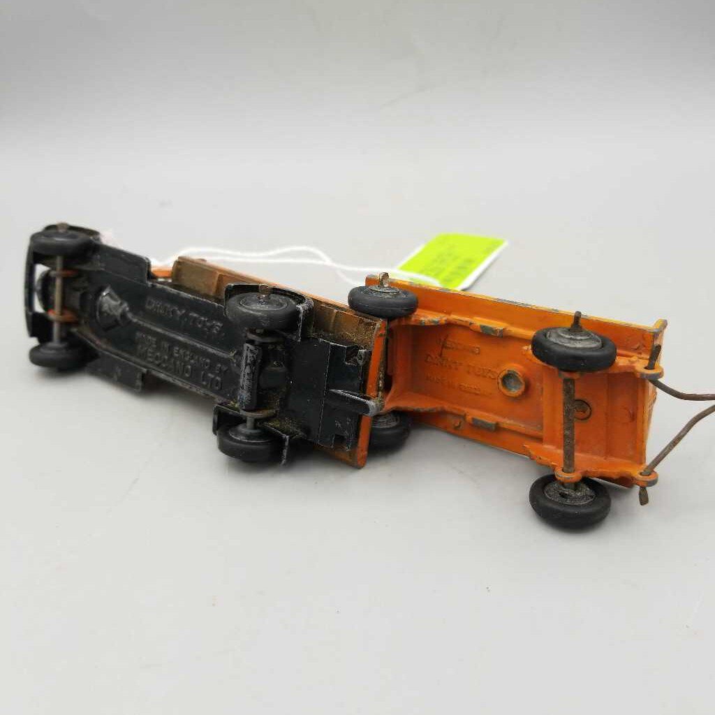 Dinky Truck #25 c and Trailer 25g (NS) 355