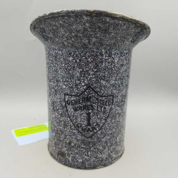 Antique G S W 1 Qt Graniteware Measure (M2) 1679