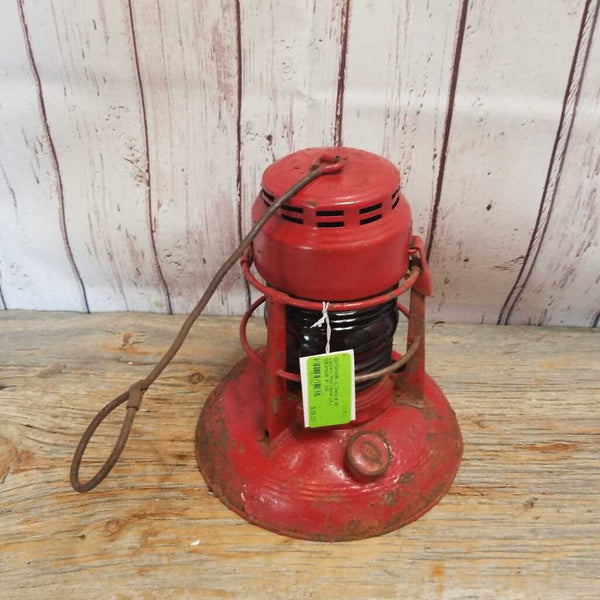 Dietz # 40 Lantern Red Lense (JL)