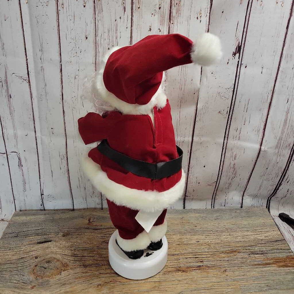 Holiday Santa W/ Music and lit candle (M2) 2019