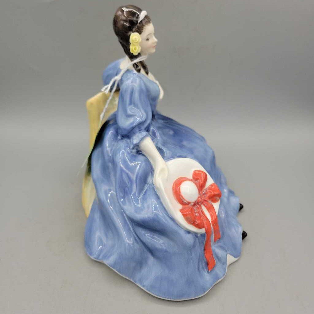 Royal Doulton Figure "Elyse" (DEB) HN 2429