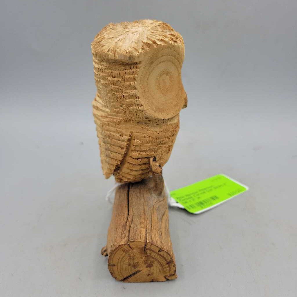 Norman Peterson Canada Carved Owl (RHA)