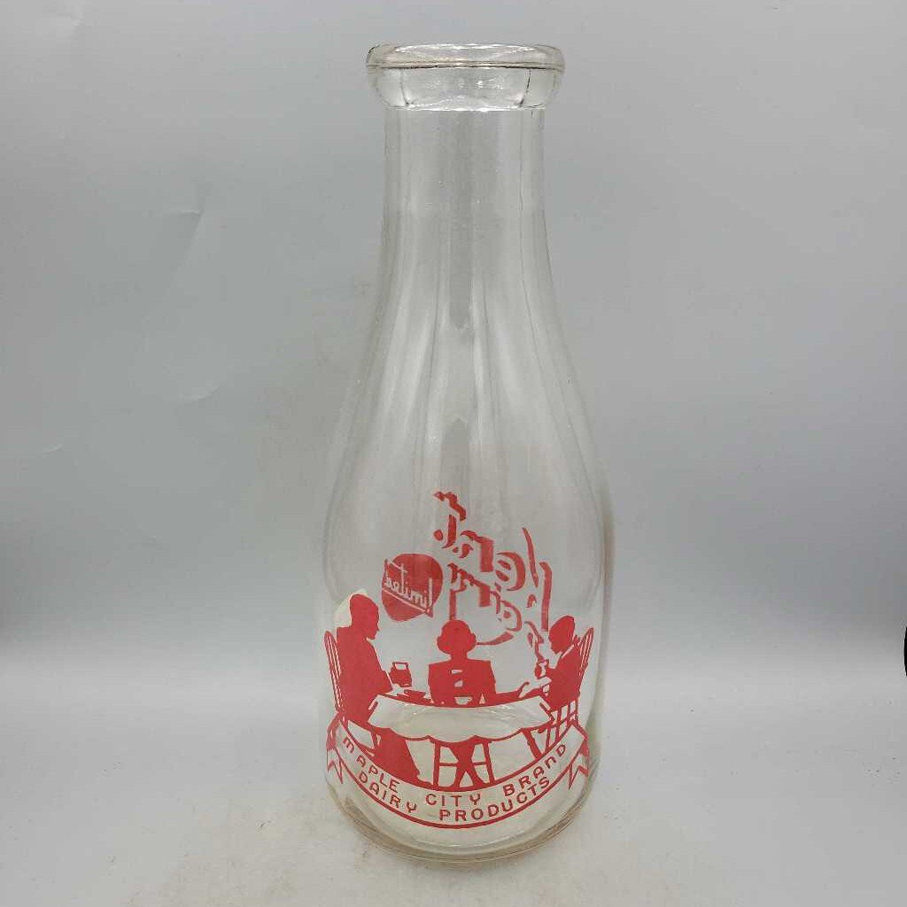 Kent Dairy Ltd Quart Milk bottle (JEF)