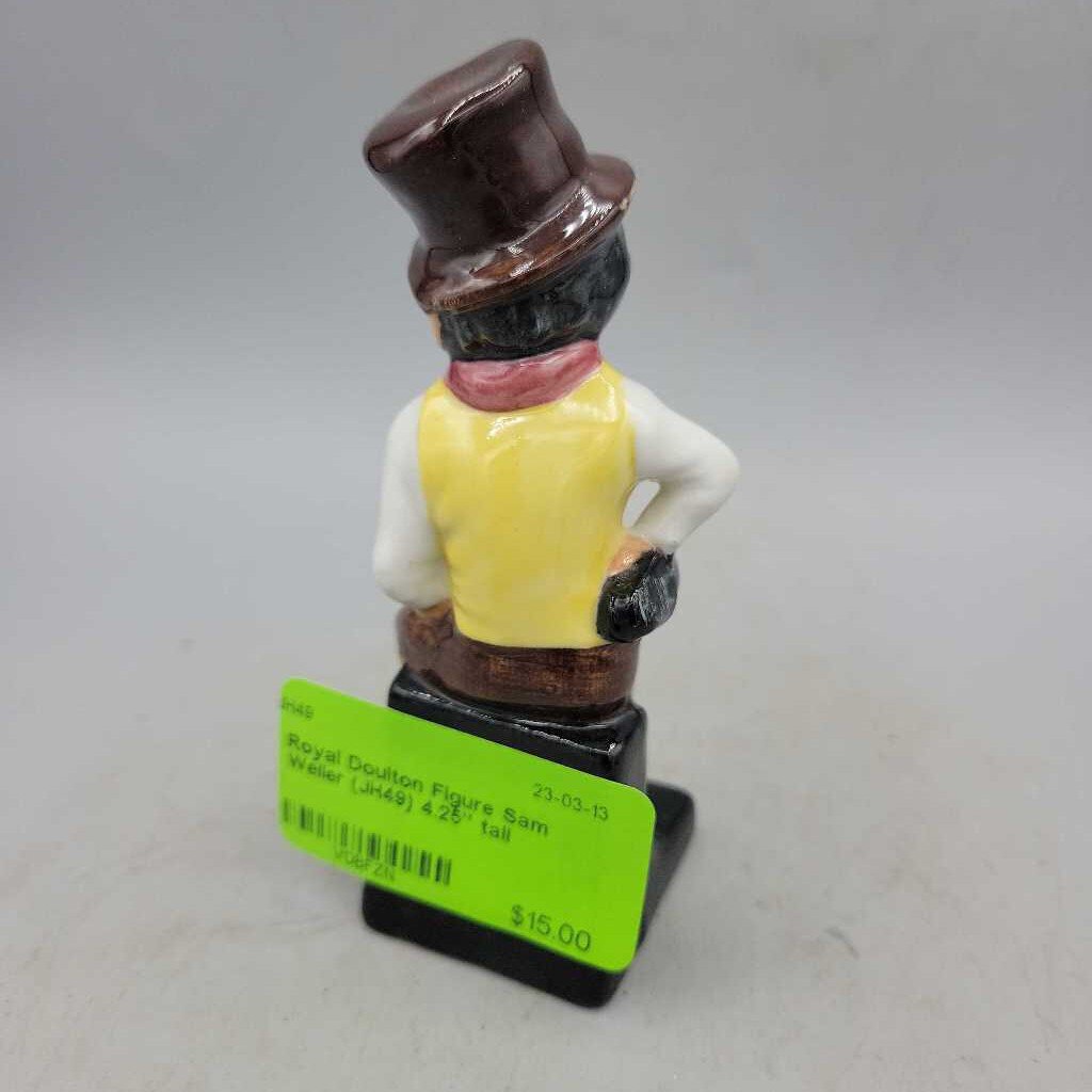 Royal Doulton Buzfuz (NS) #3209 Royal Doulton Buzfuz (NS) #3209