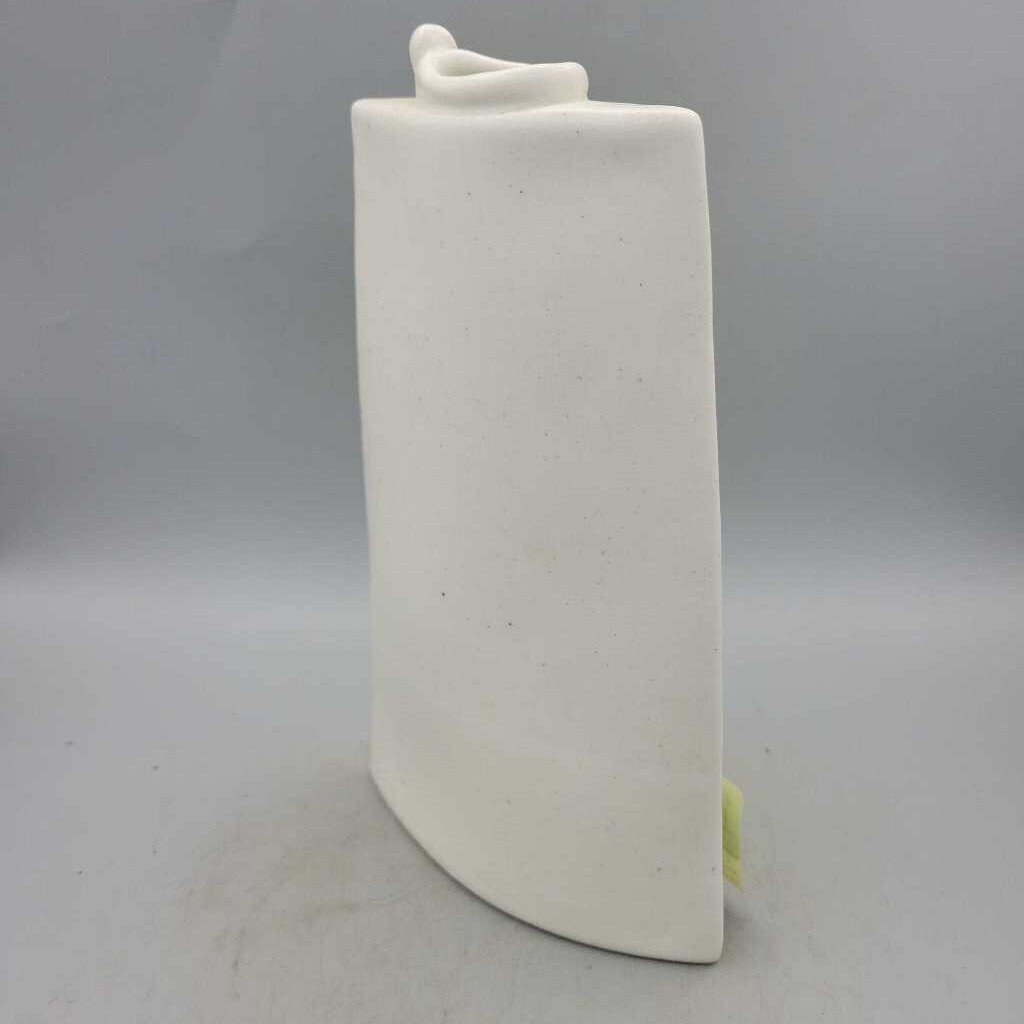 Ingrid Nicolai Pottery vase 1980's (JH49) Ingrid Nicolai Pottery vase 1980's (JH49)