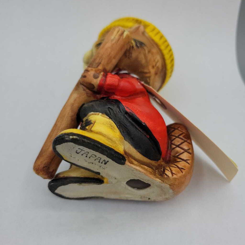 Japan Beaver Statue (JD)