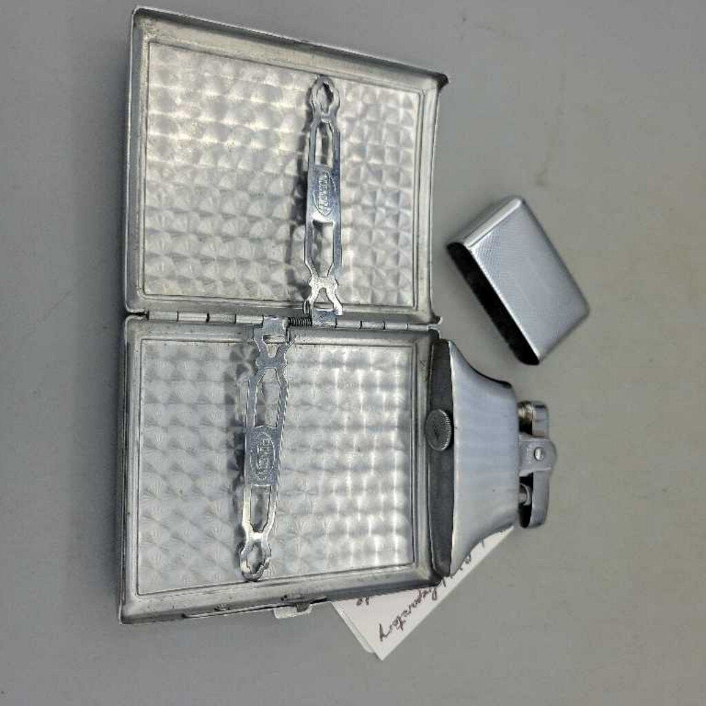 Cigarette holder and Lighter (JL)