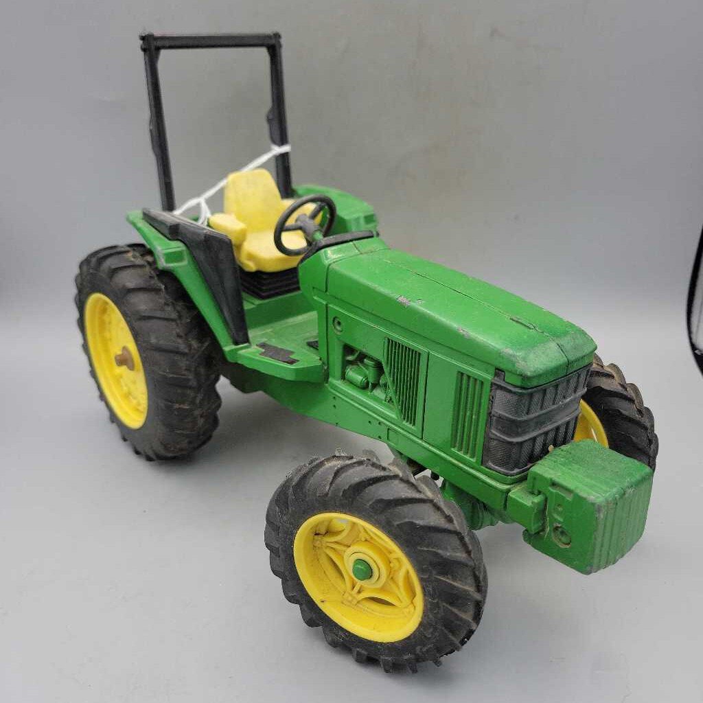 John Deere 4 Wheeler Tractor ertl (RAE)