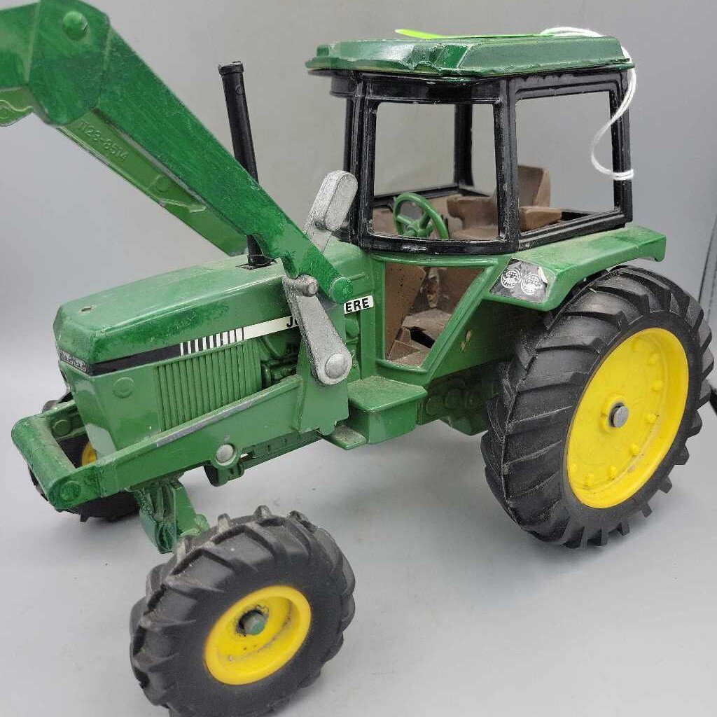 John Deere Loader Tractor Ertl (RAE)