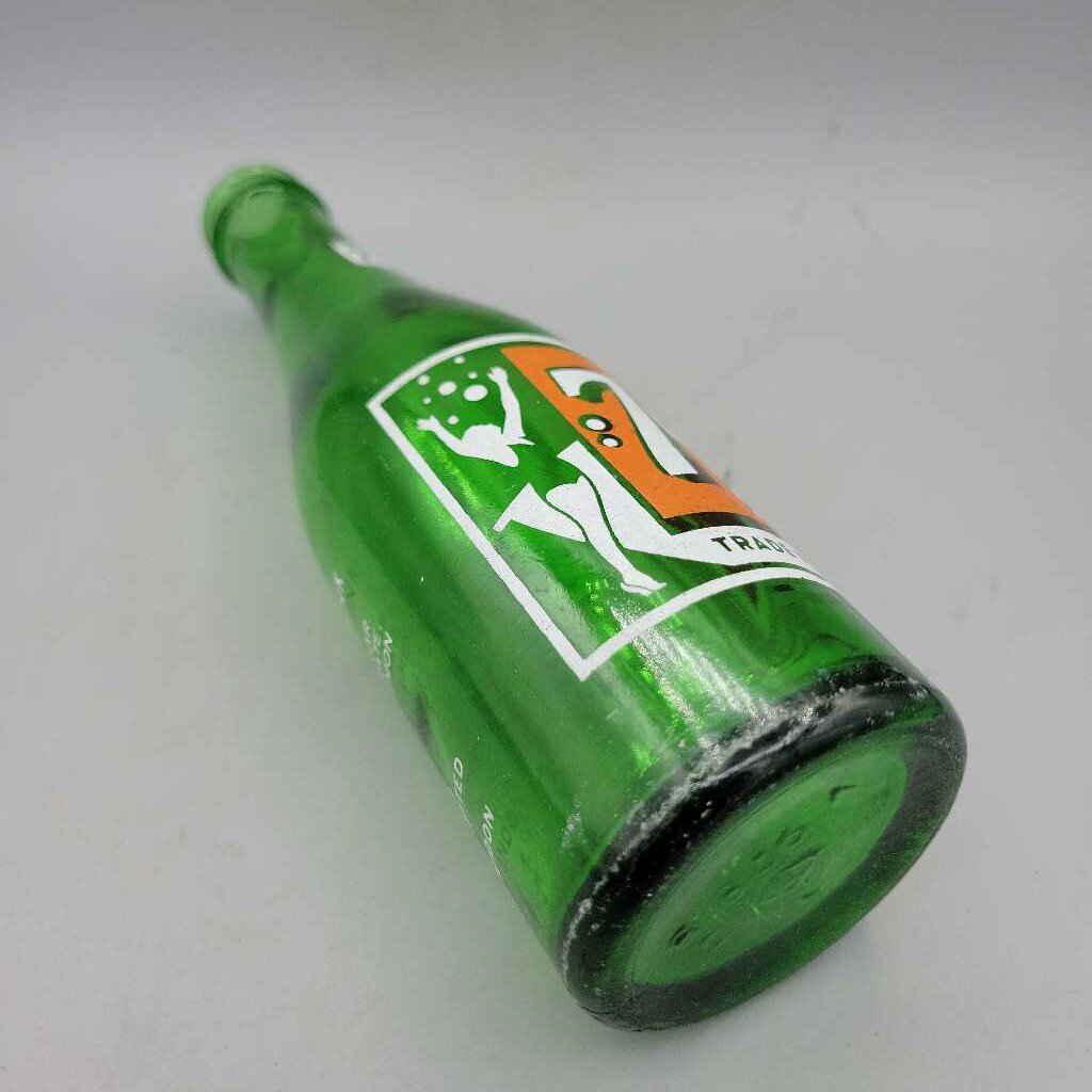 7 up 7 Oz Bottle Girl label Toronto (JAS)