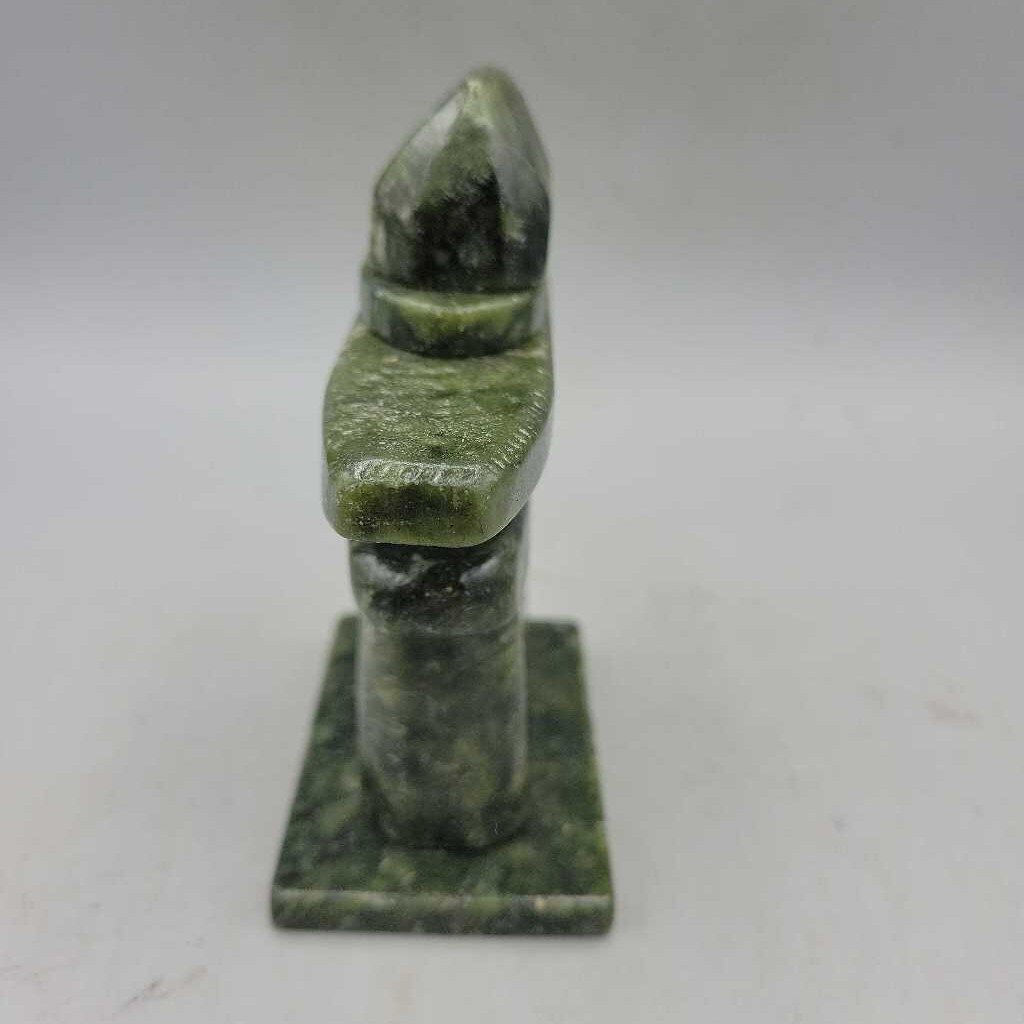 Stone Inukshuk P1297 (LIND)