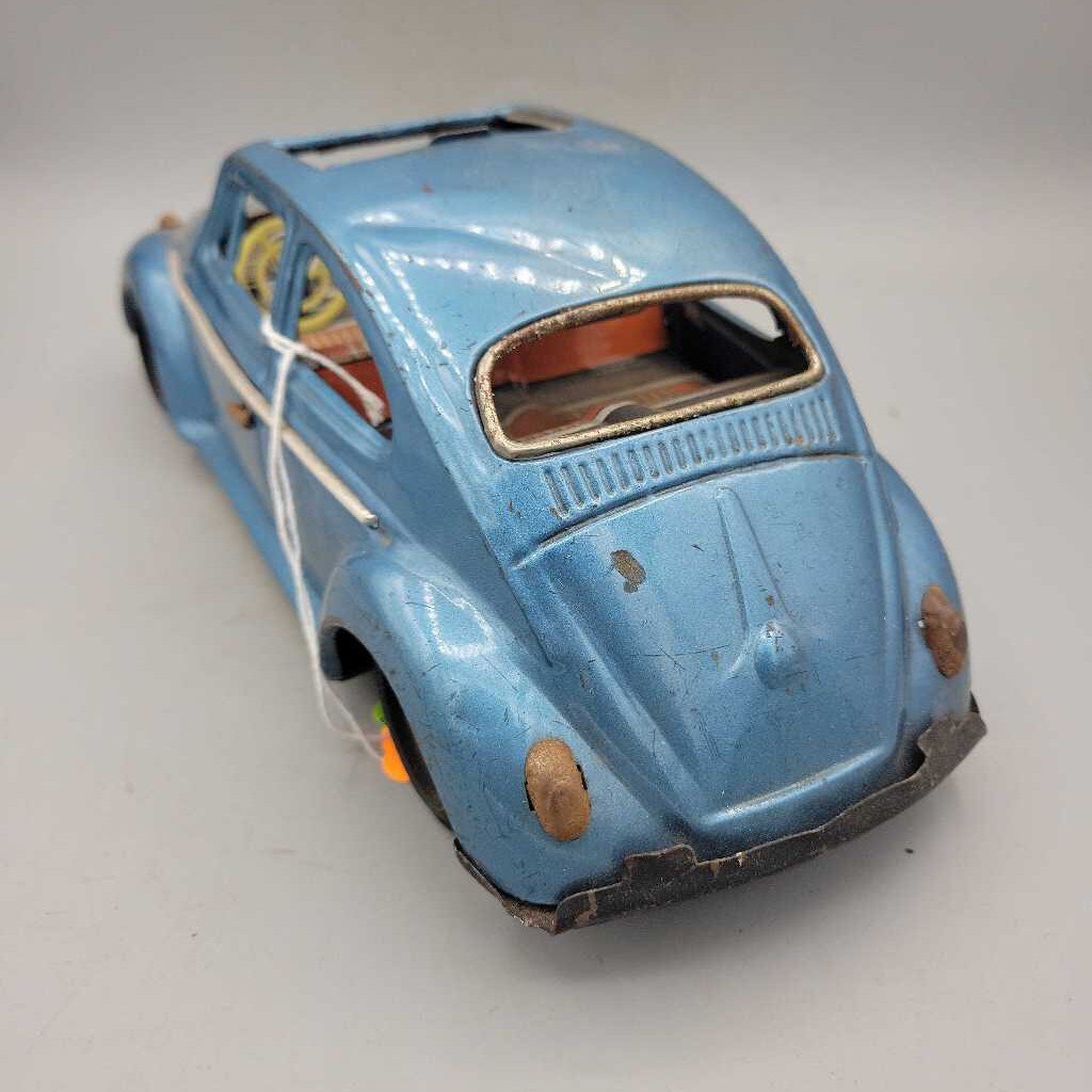 Tin Volkswagen Beetle Made in Japan (DR)