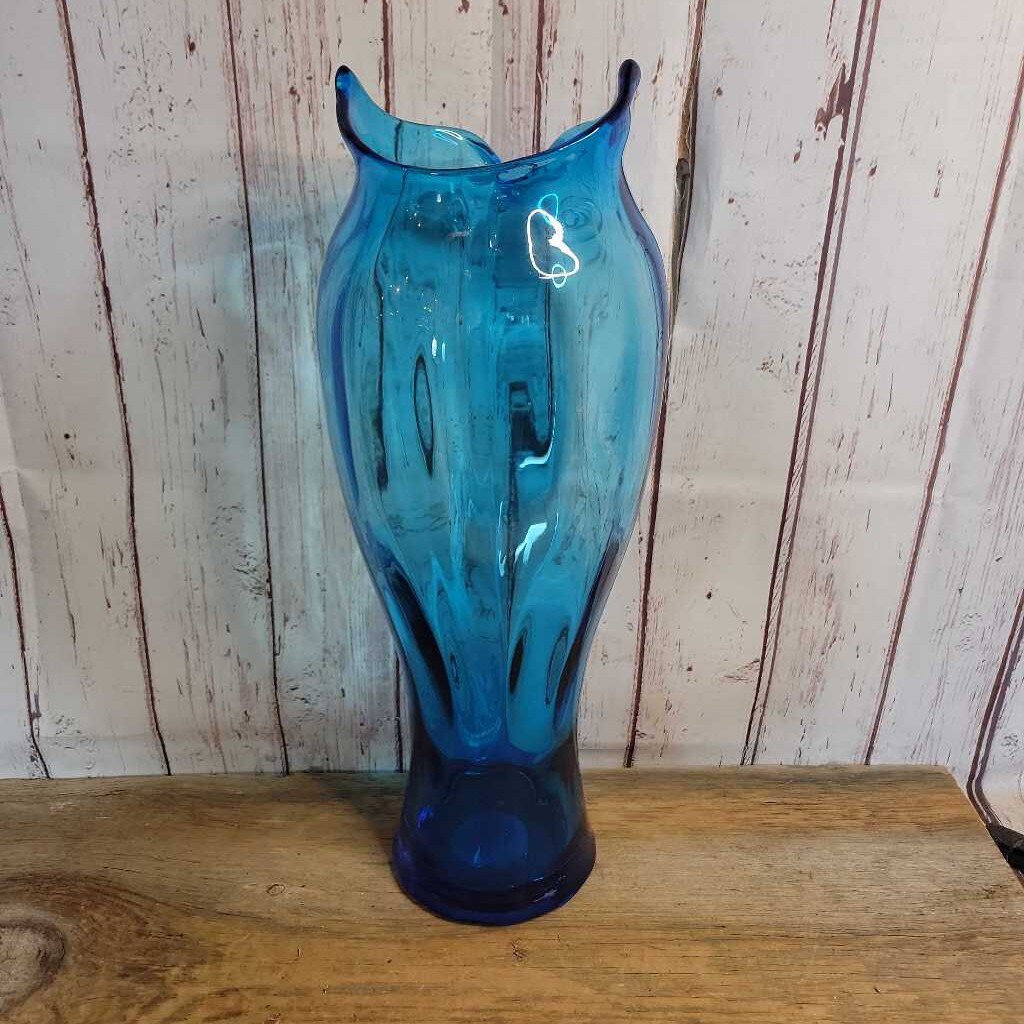 Owl Vase-Art Glass