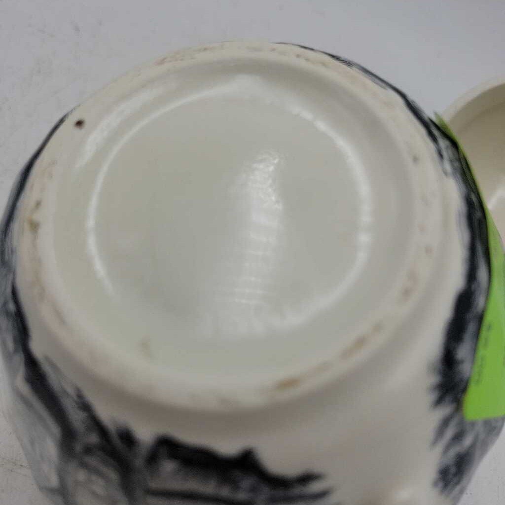 "Made in England' Sugar bowl (NUR)