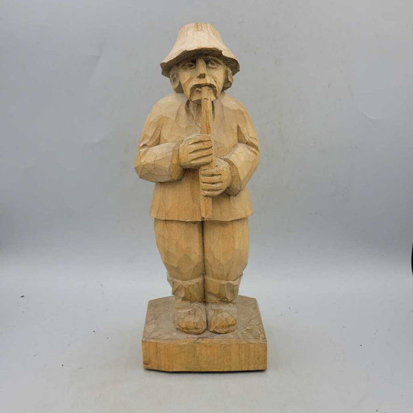 9" Carved Wooden Gentleman Flautist Folk Art