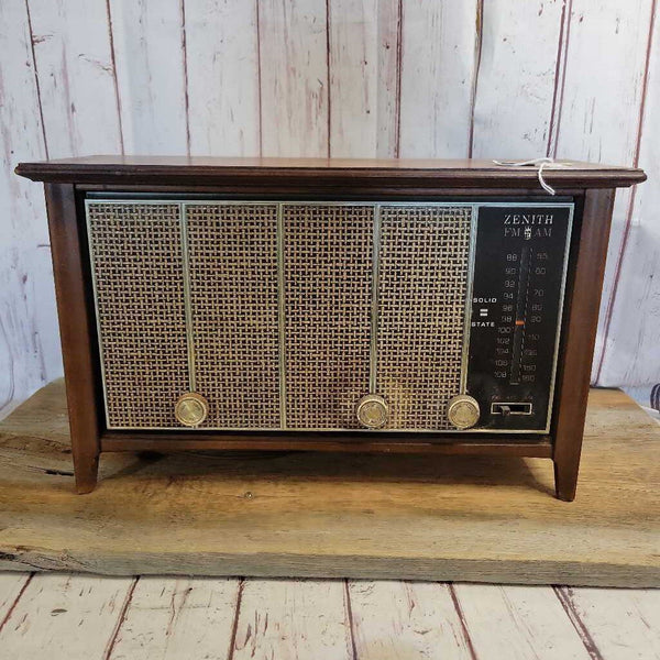 Zenith Table Radio AS IS (DEB)