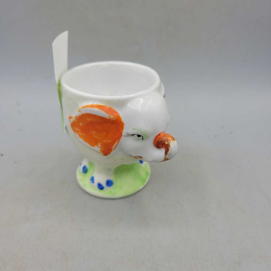 Vintage Elephant Egg Cup (JH49)