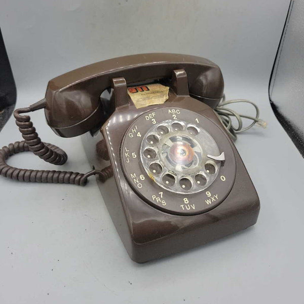 Brown Retro Telephone (SJ) Brown Retro Telephone (SJ)