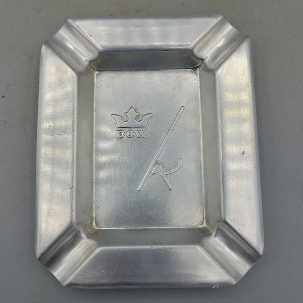 Dow Beer Advertising ashtray (JAS)